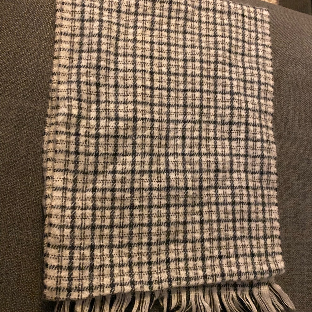 Plaid blend knitted scarf